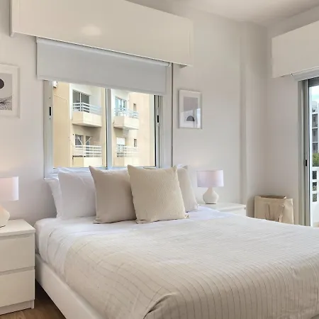 Phaedrus Living Down Town Flat Nestoras 301 Apartamento *