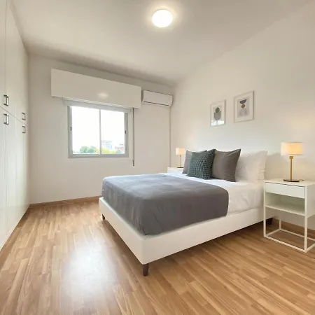 Apartamento Phaedrus Living Down Town Flat Nestoras 301 *